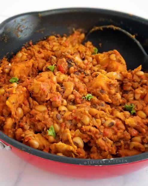 Nigerian Beans and Yam Porridge  1